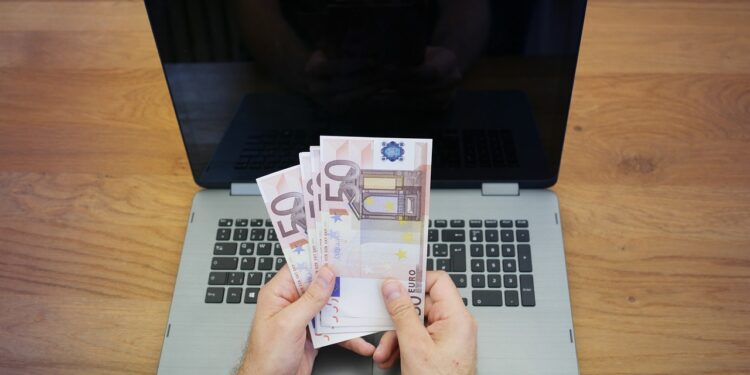 Becoming A Rich Individual With Jenis Judi Online Betting Tips