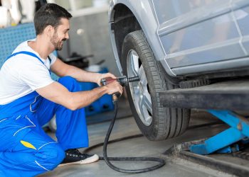 HOA Rules and Driveway Car Repairs: Know Your Rights