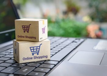 How to Maximize Credit Card Rewards While Shopping Online